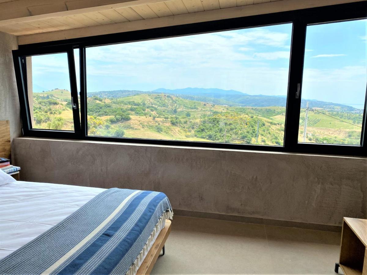 Villa Etheres *